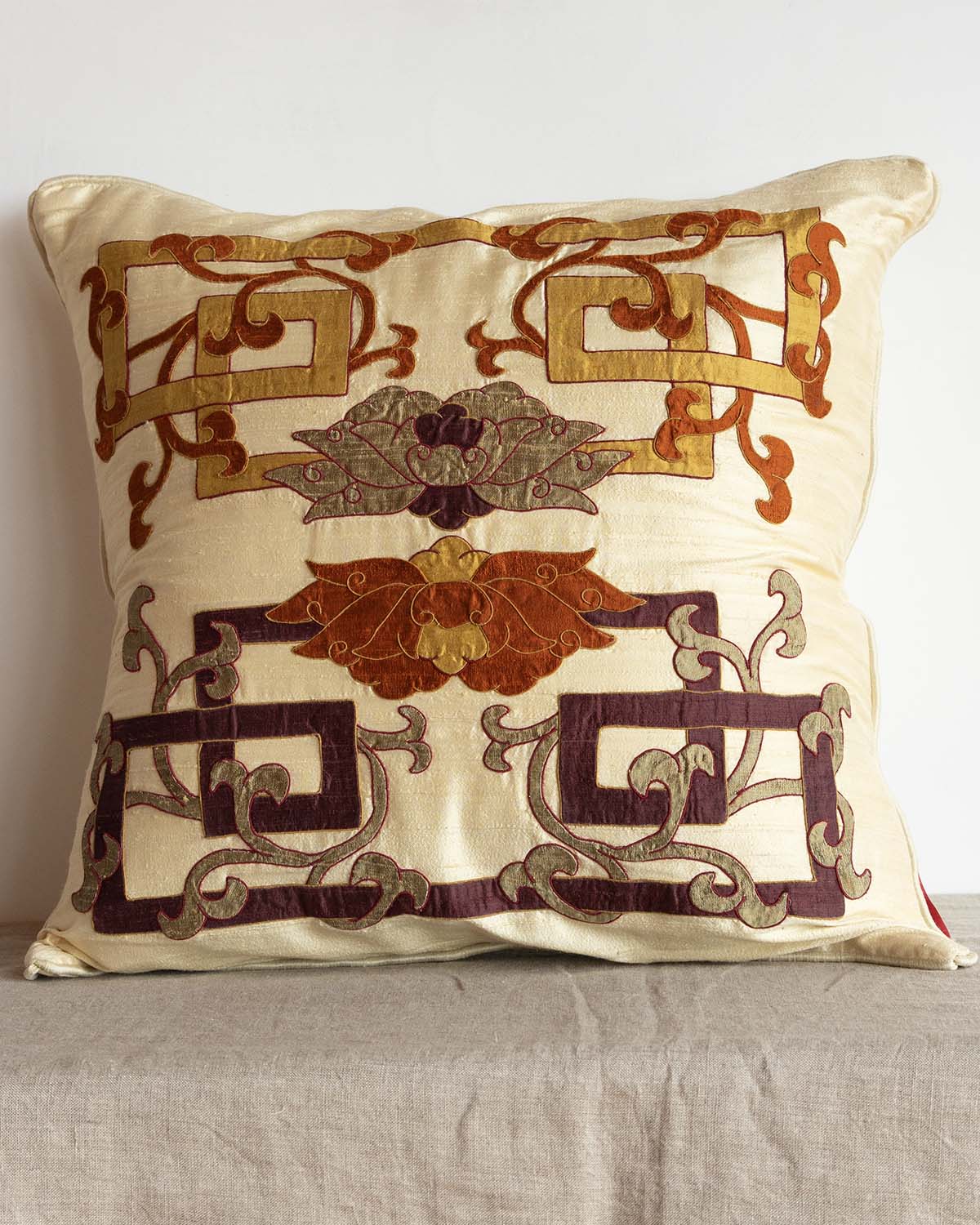 Enternal Knot Appliquéd Cushion Cover