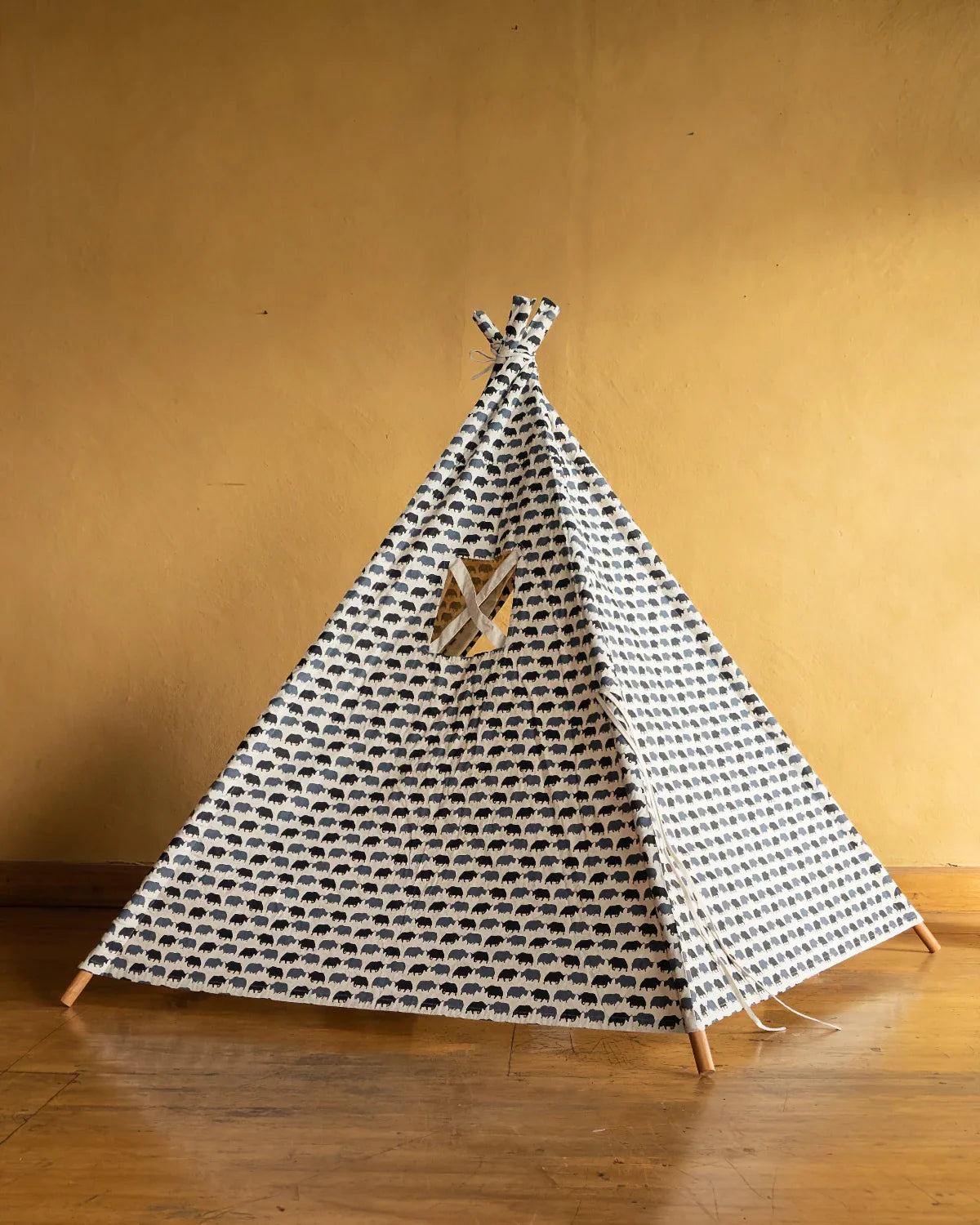 Yaks Teepee Set