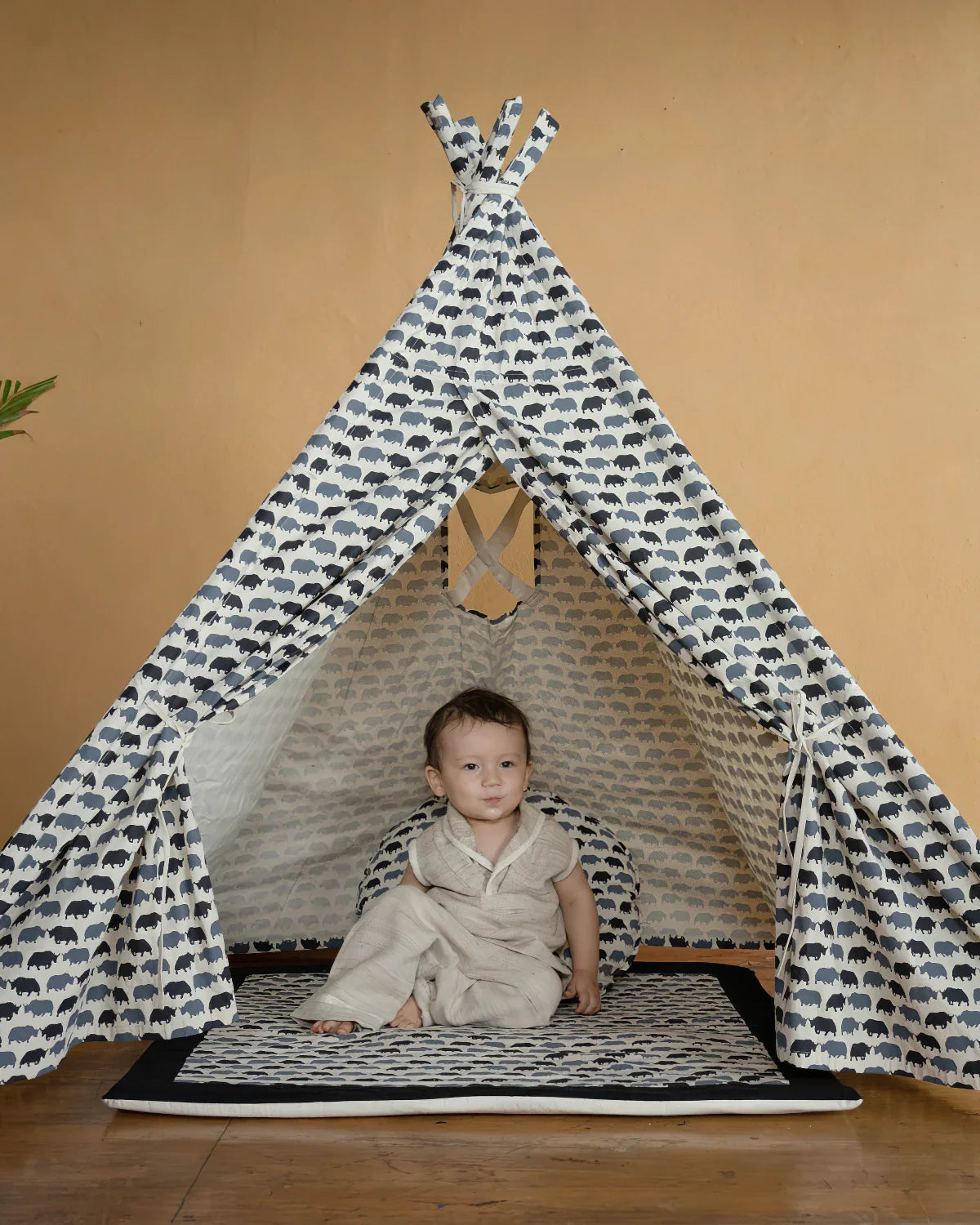 Yaks Teepee Set