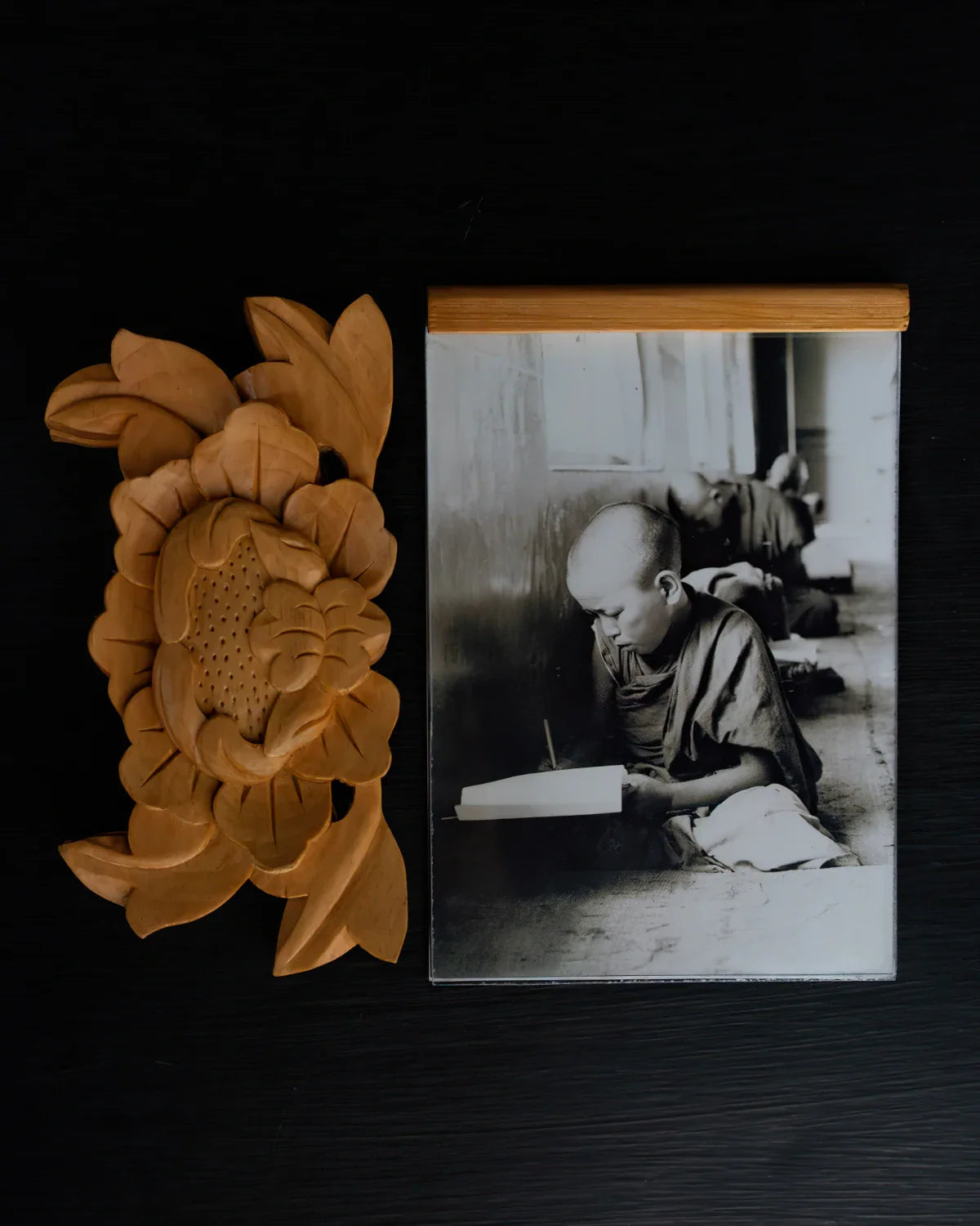 Lotus Photo Frame